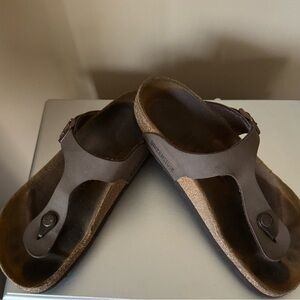 Birkenstock Gizeh Dark Brown Sandals 38